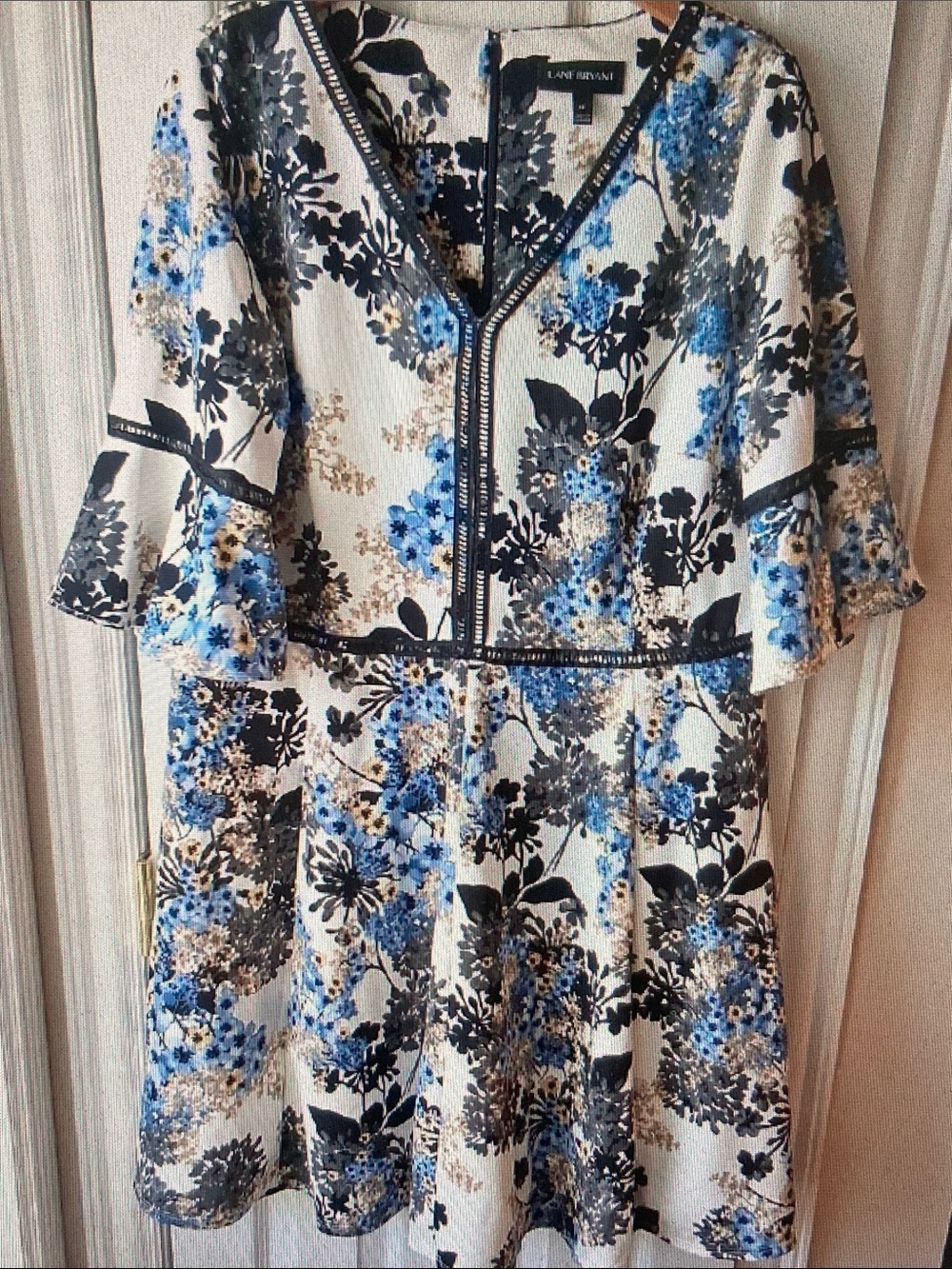 Lane Bryant White Blue Floral V-Neck Fit & Flare Dress